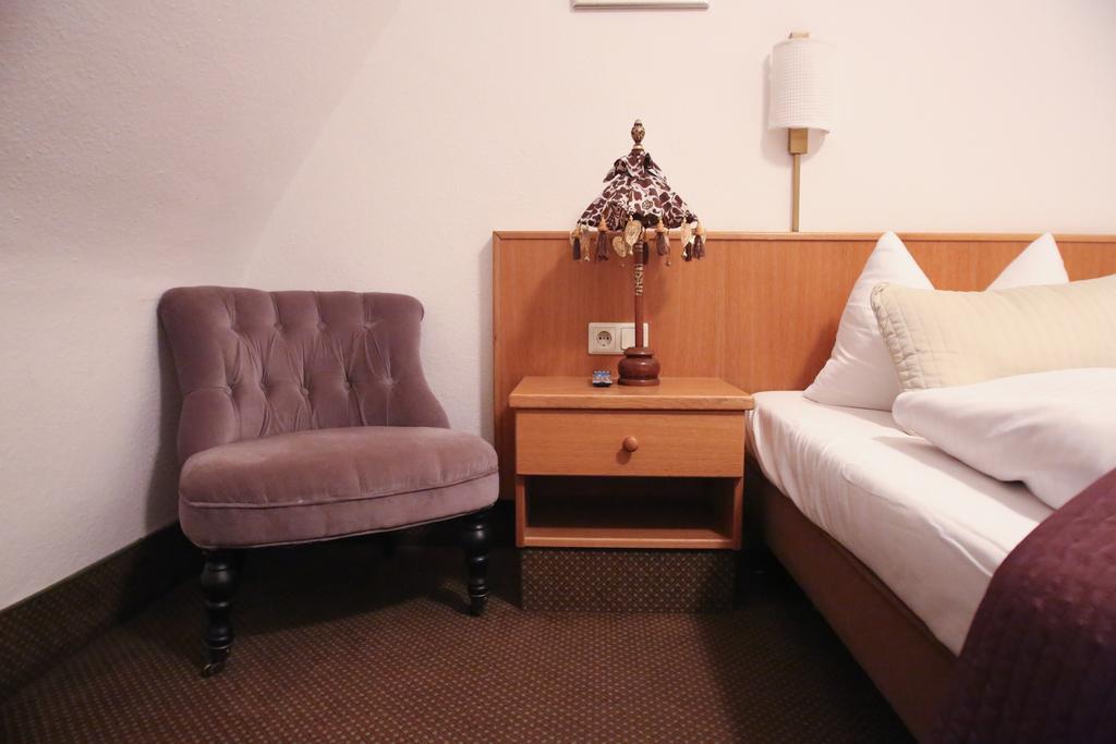 Hotel Barbarossa Garni Вюрцбург Экстерьер фото