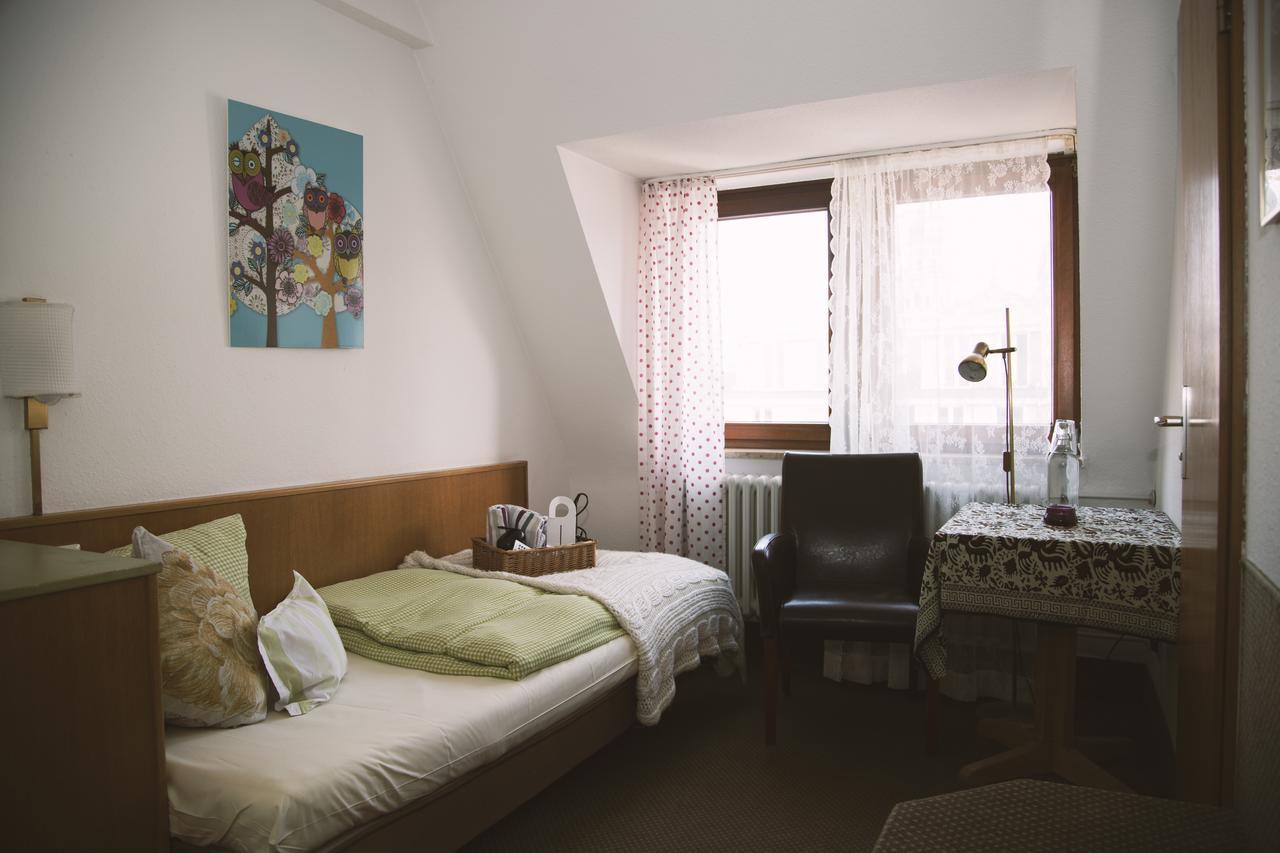 Hotel Barbarossa Garni Вюрцбург Экстерьер фото